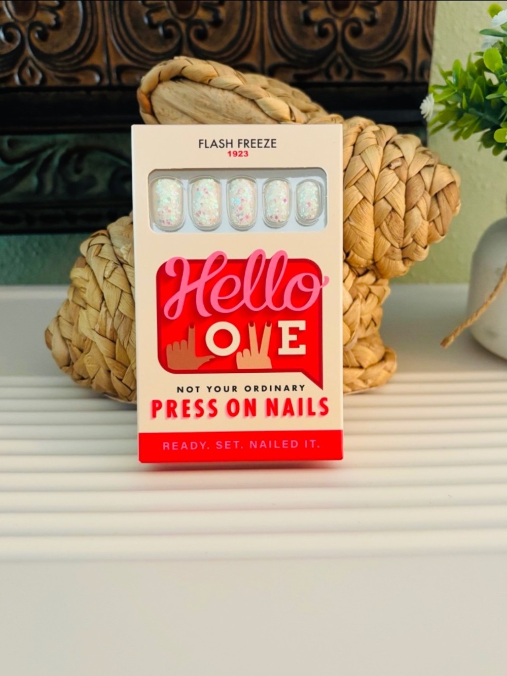 Hello Love “Flash Freeze” Press On Nails